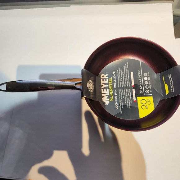 Meyer SuperSteel Fry Pan - 20 cm - Picture 2 of 4